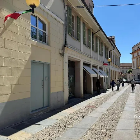 Le Finestre Sul Cortile *