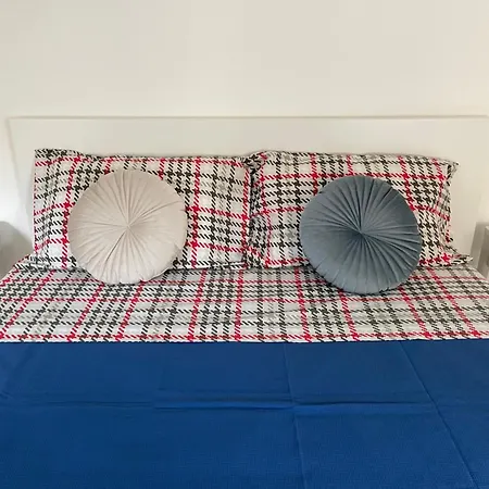 Le Finestre Sul Cortile Apartment Biella