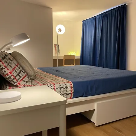 Le Finestre Sul Cortile *