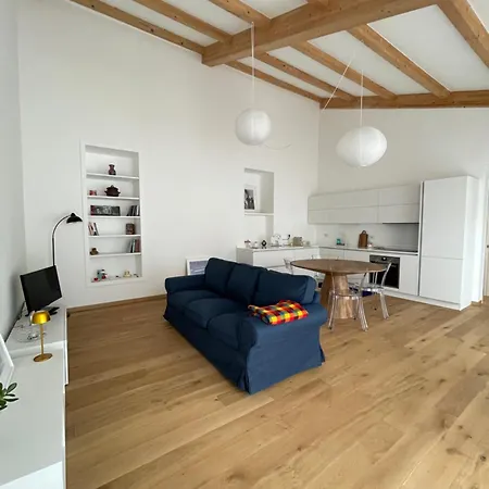 Le Finestre Sul Cortile Apartment